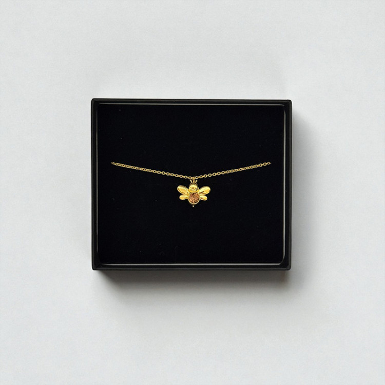 ちょっとだけエスパー ぶんぶん蜂ネックレス